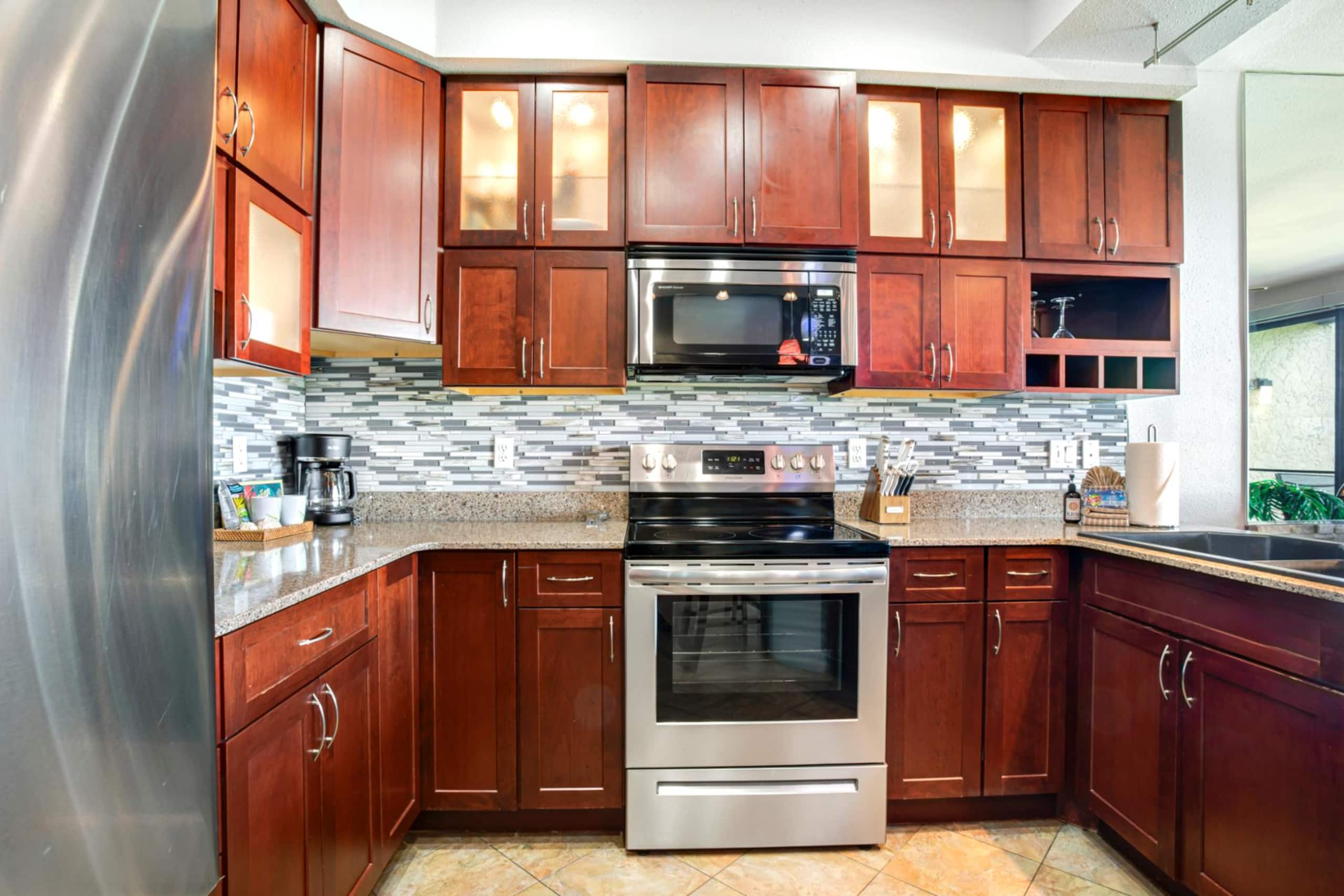 Condo in Lahaina · ★4.87 · 1 bedroom · 2 beds · 1 bath - Image 18