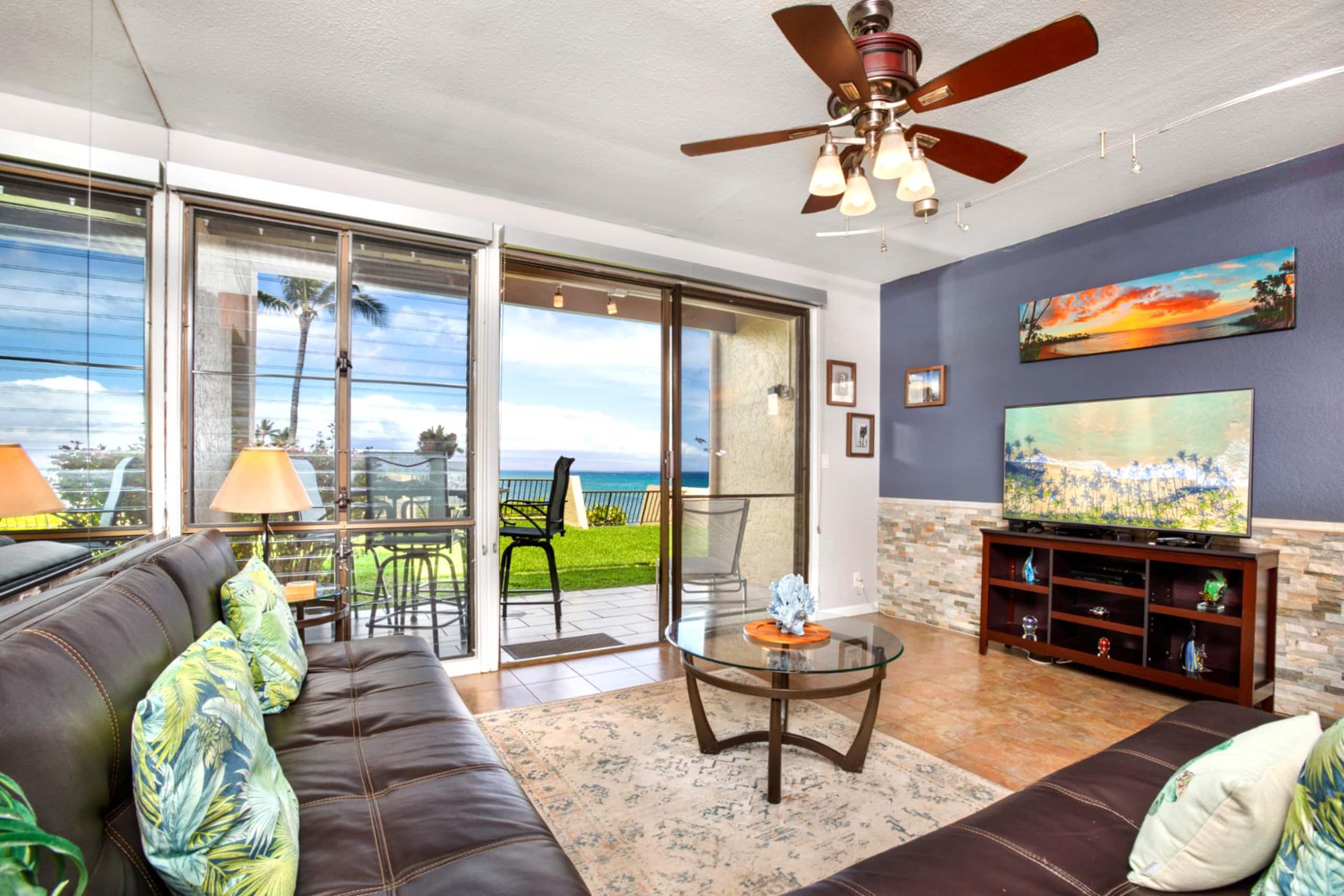 Condo in Lahaina · ★4.87 · 1 bedroom · 2 beds · 1 bath - Image 5
