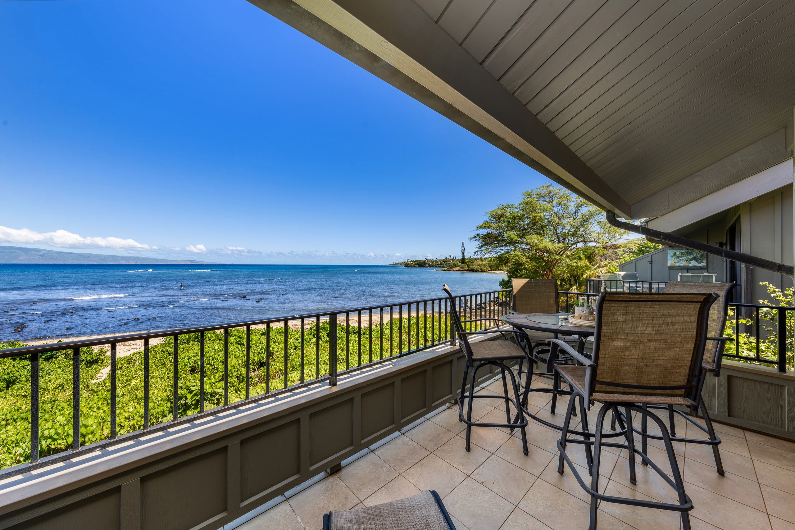 Condo in Lahaina · ★5.0 · 2 bedrooms · 3 beds · 2 baths - Image 30