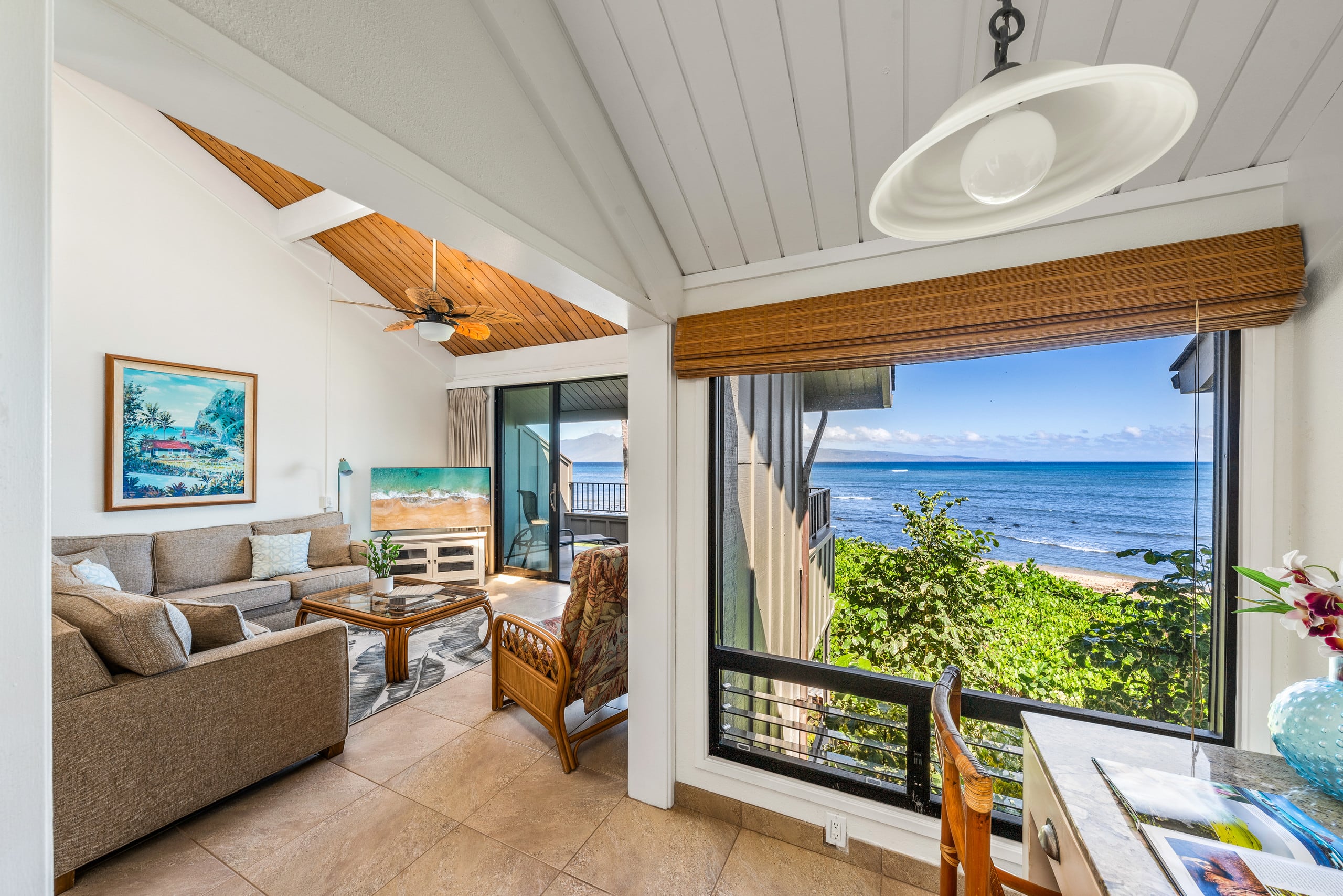 Condo in Lahaina · ★5.0 · 2 bedrooms · 3 beds · 2 baths - Image 5