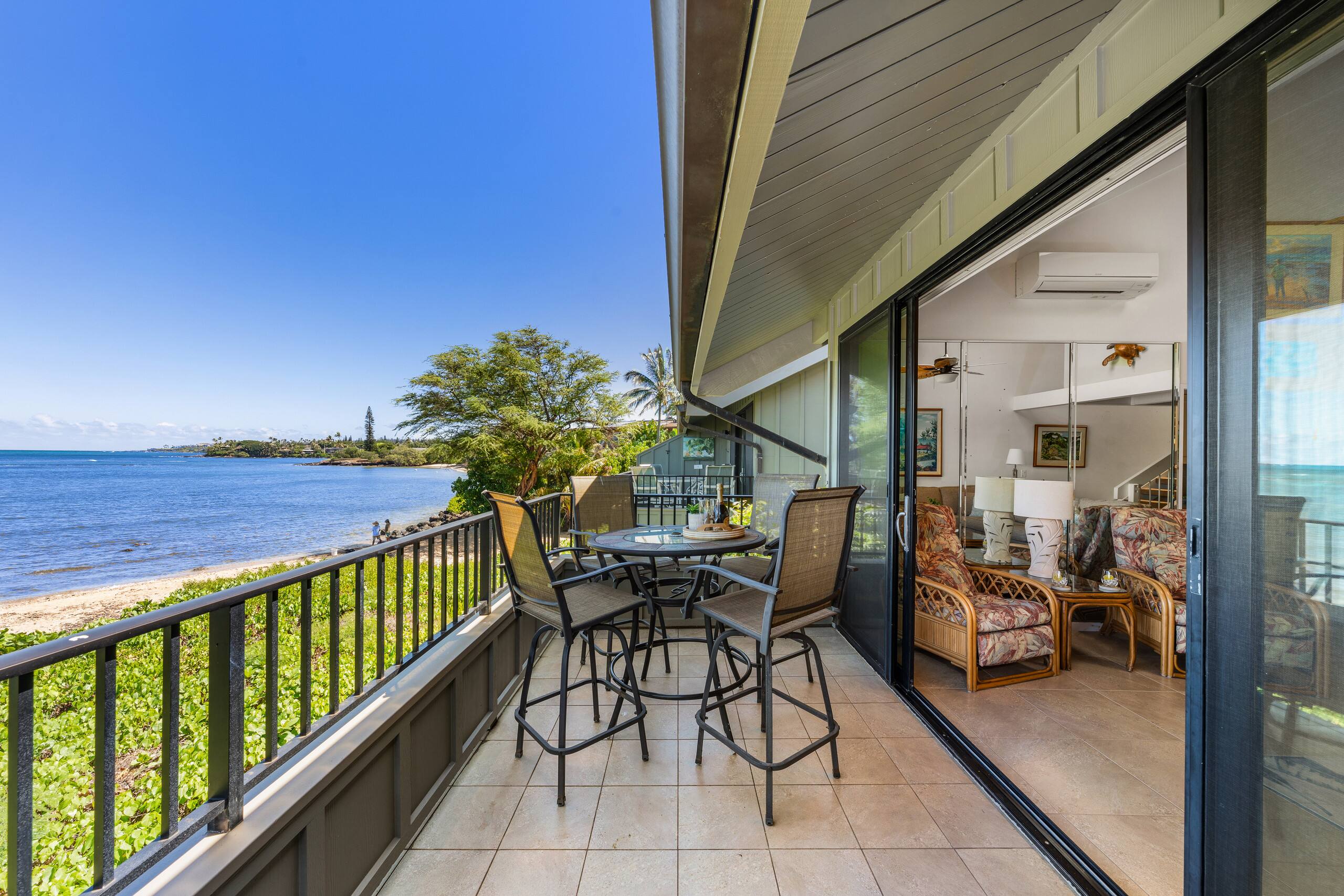 Condo in Lahaina · ★5.0 · 2 bedrooms · 3 beds · 2 baths - Image 31