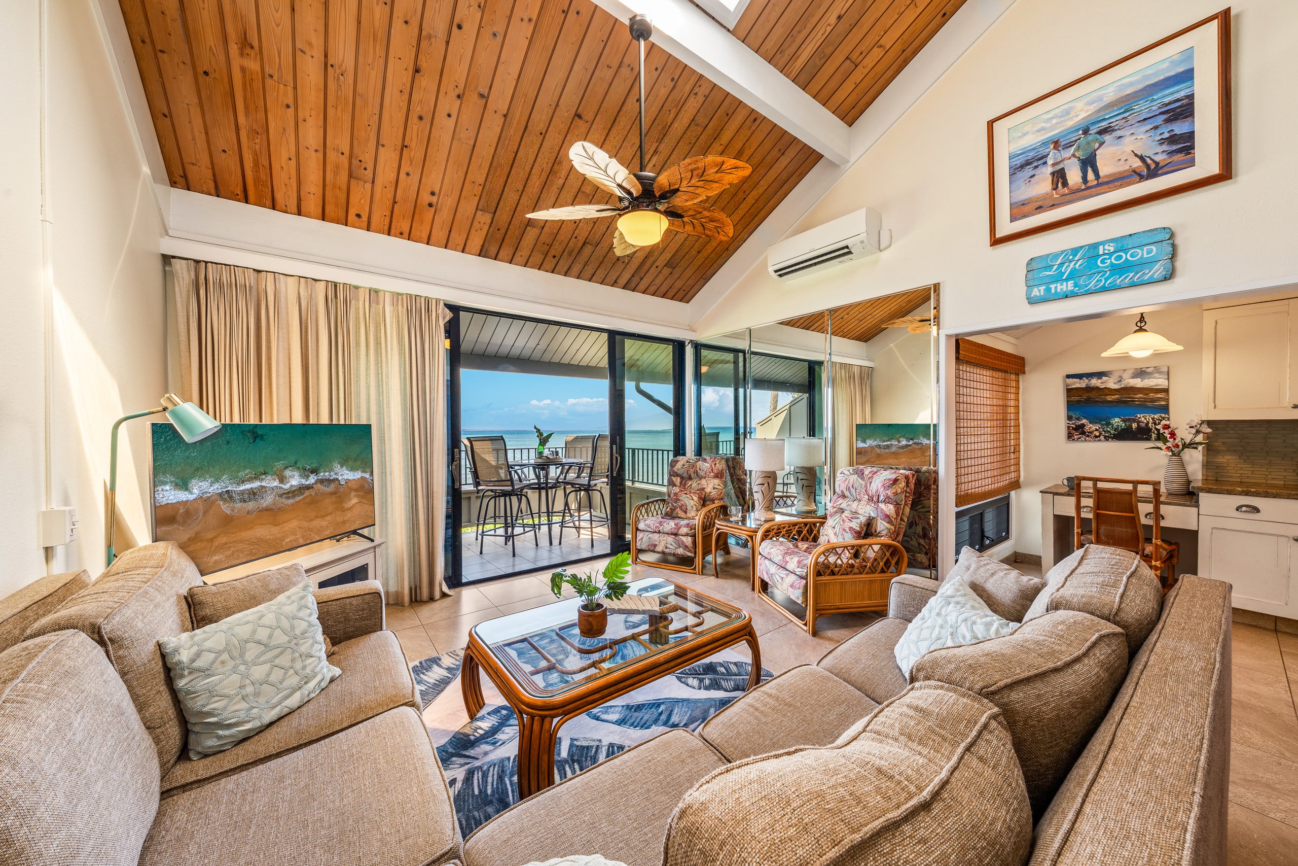 Condo in Lahaina · ★5.0 · 2 bedrooms · 3 beds · 2 baths - Image 7