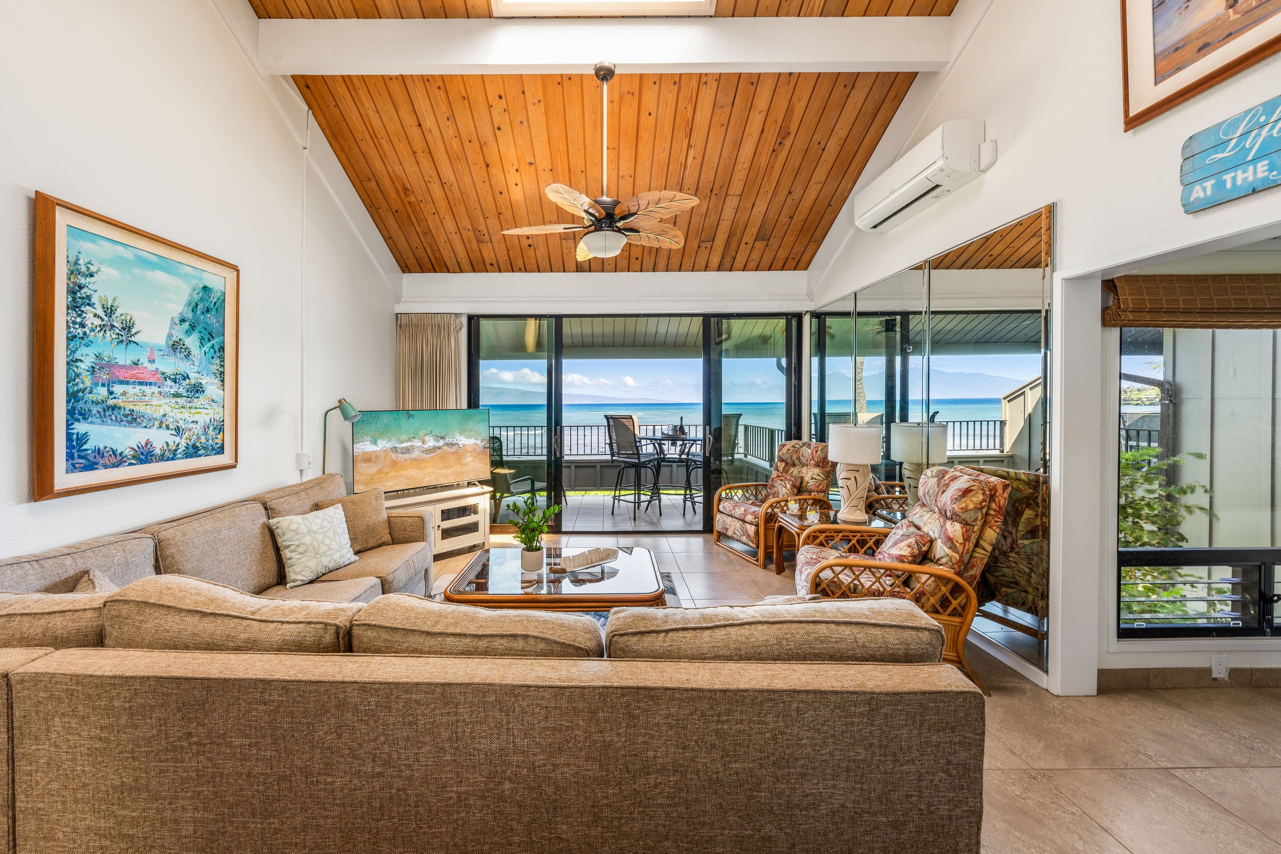 Condo in Lahaina · ★5.0 · 2 bedrooms · 3 beds · 2 baths - Image 3