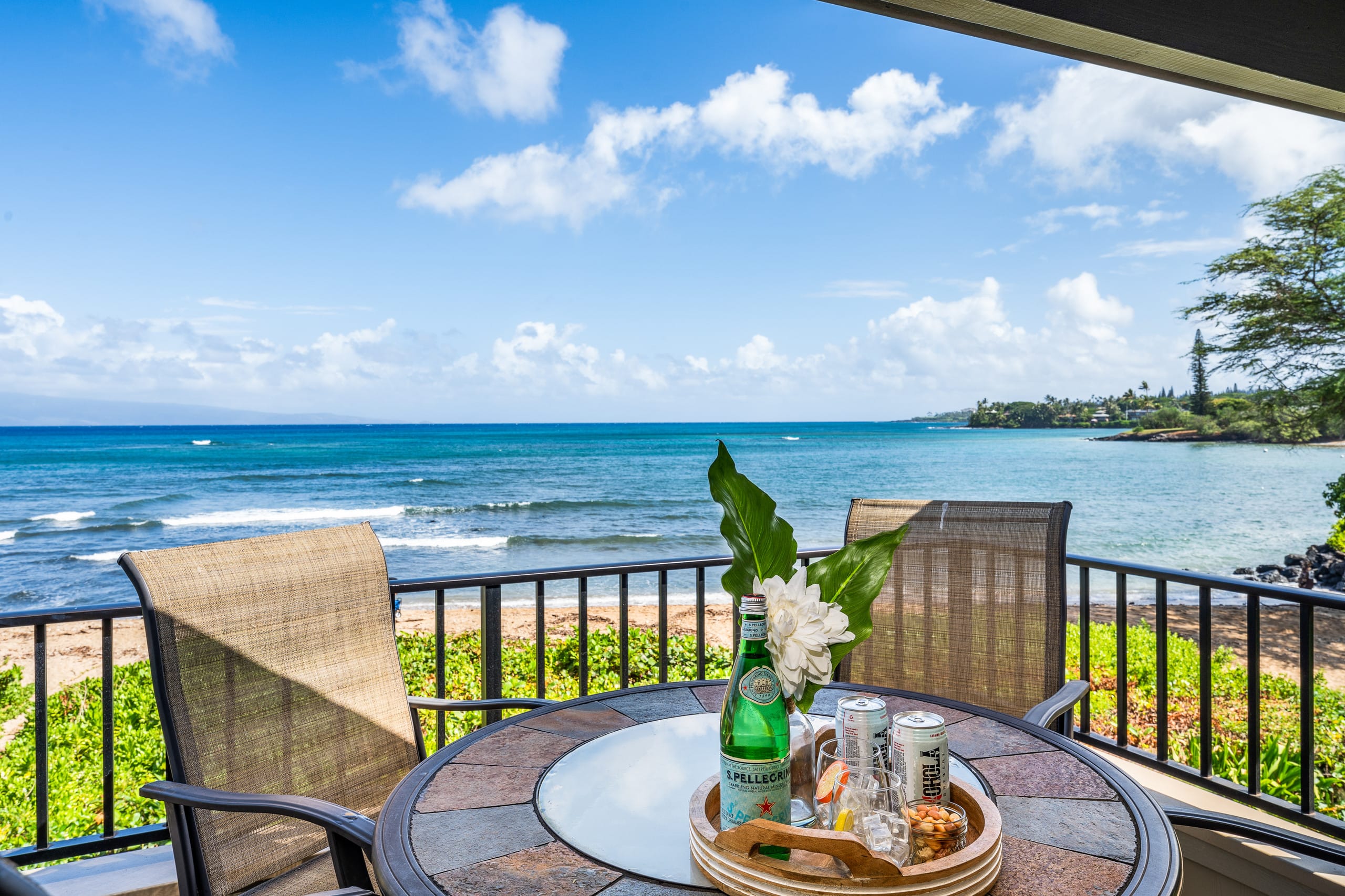 Condo in Lahaina · ★5.0 · 2 bedrooms · 3 beds · 2 baths - Image 32
