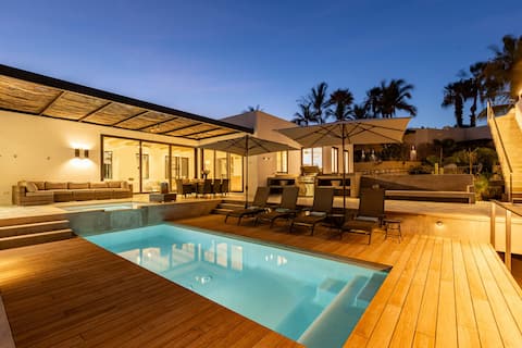 Top performing Airbnb: 5BR Villa in Santa Carmela’s Oceanfront Community in Cabo San Lucas