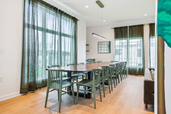 The Revelry| Bayou Escape | 9 bd 5 ba w/Pool near gallery image 4