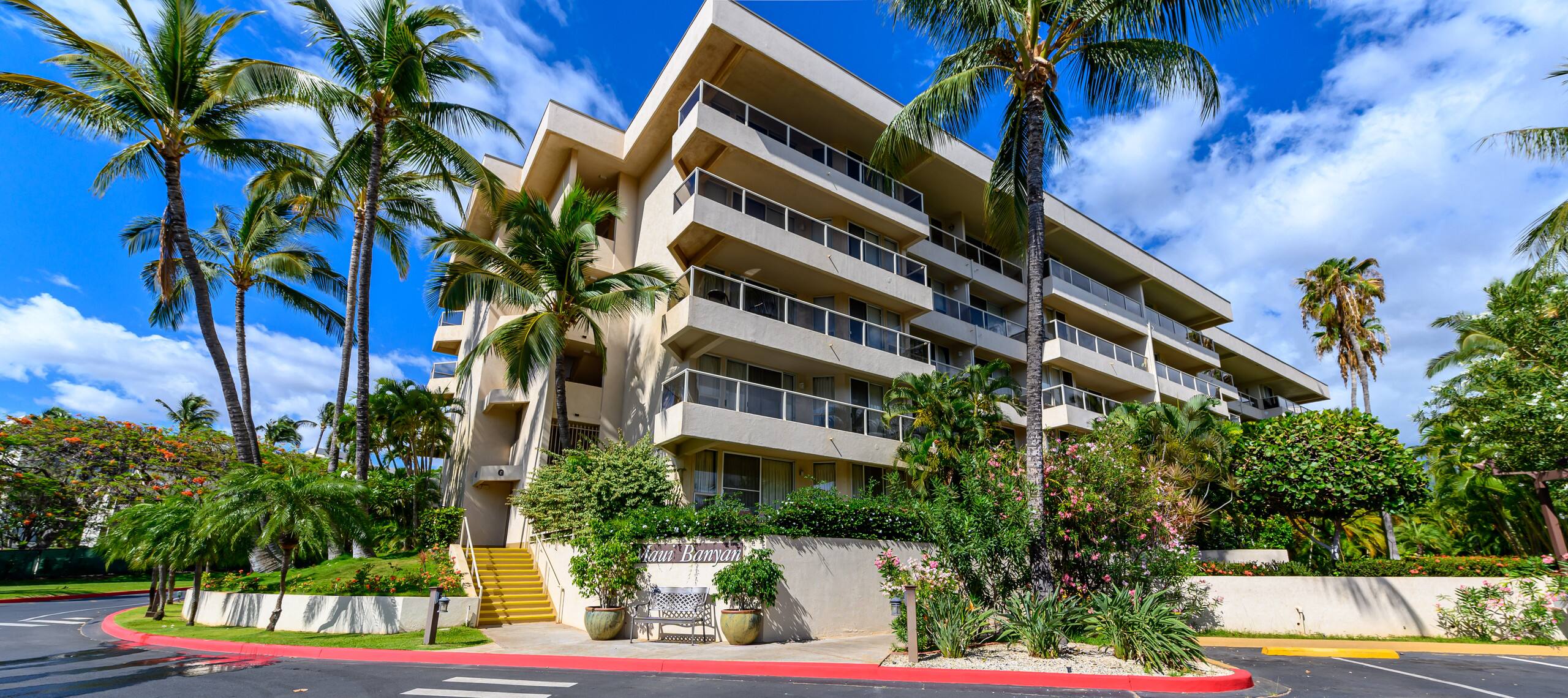 Condo in Kihei · ★4.67 · 1 bedroom · 2 beds · 1 shared bath - Image 11