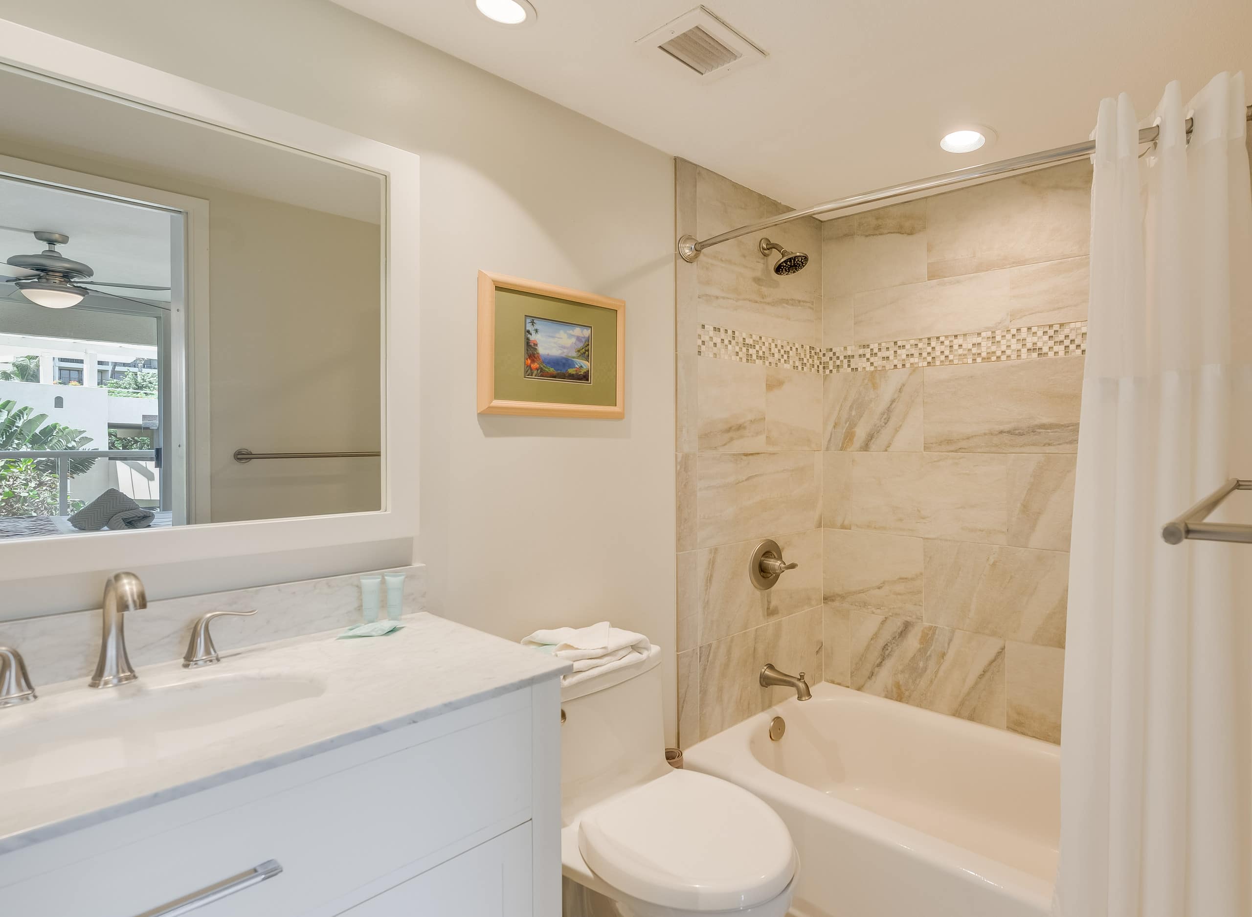 Condo in Kihei · ★4.33 · 1 bedroom · 2 beds · 2 baths - Image 13