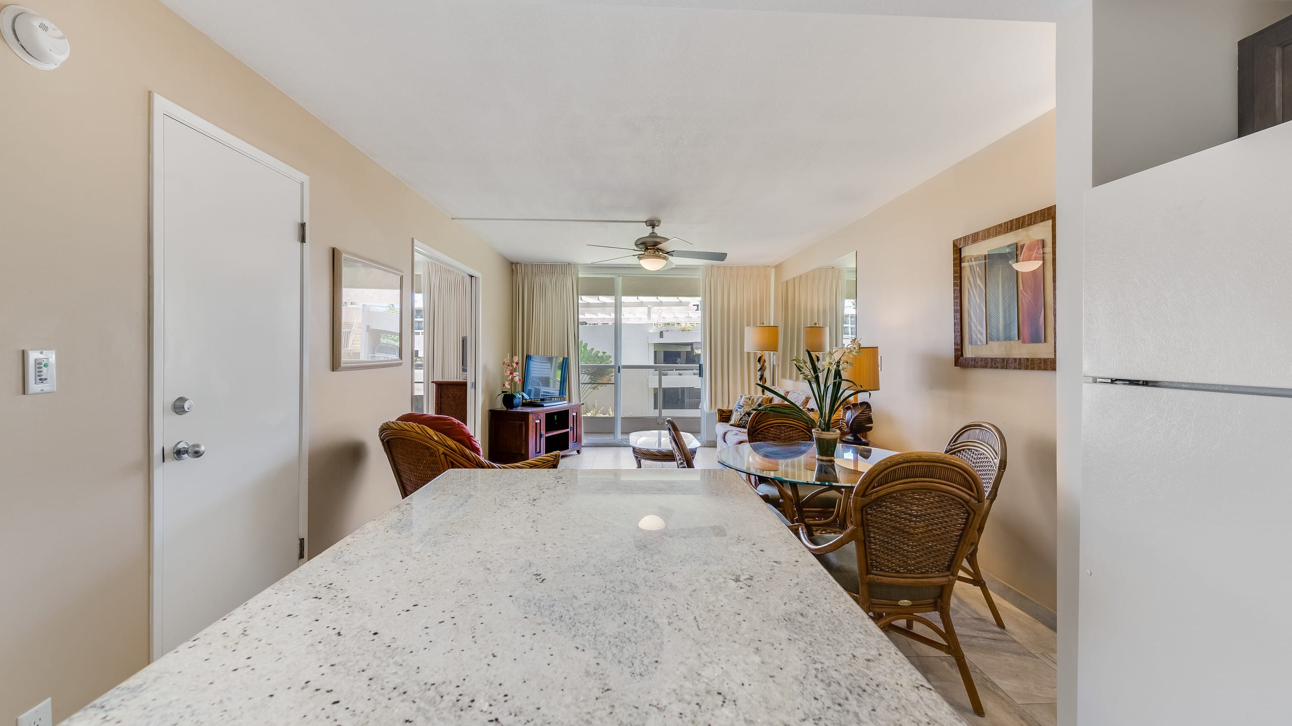 Condo in Kihei · ★4.33 · 1 bedroom · 2 beds · 2 baths - Image 10