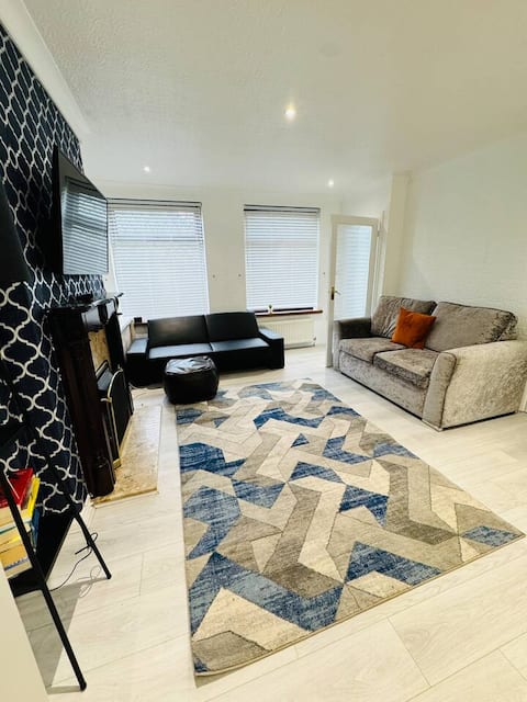 Successful Airbnb property: Swanky 2-Bedroom Retreat/Harbone in Harborne