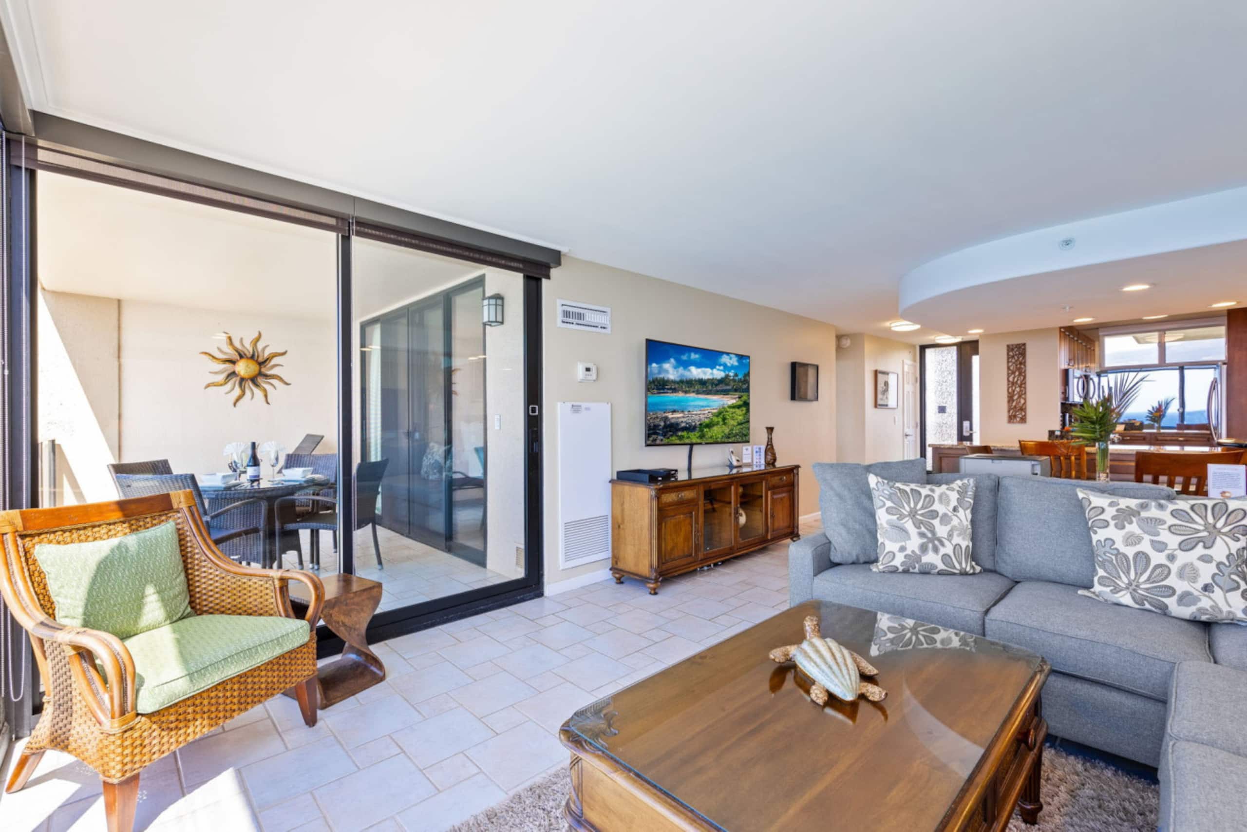 Condo in Lahaina · ★5.0 · 1 bedroom · 2 beds · 1 bath - Image 4
