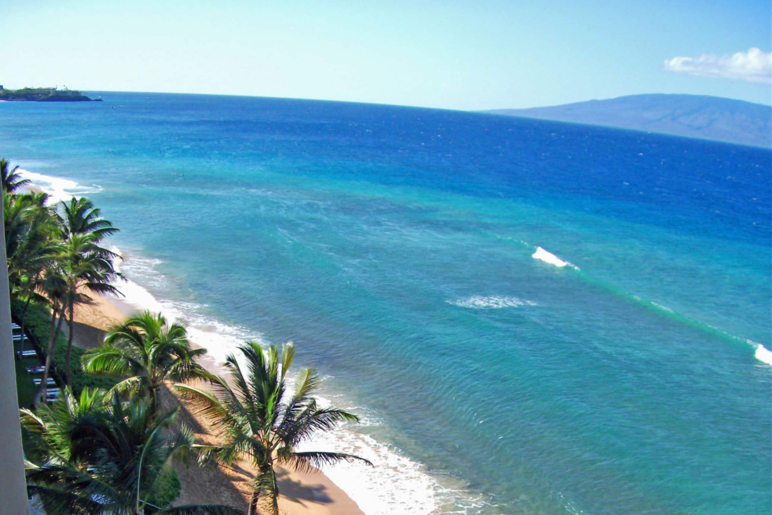 Condo in Lahaina · ★5.0 · 1 bedroom · 2 beds · 1 bath - Image 33