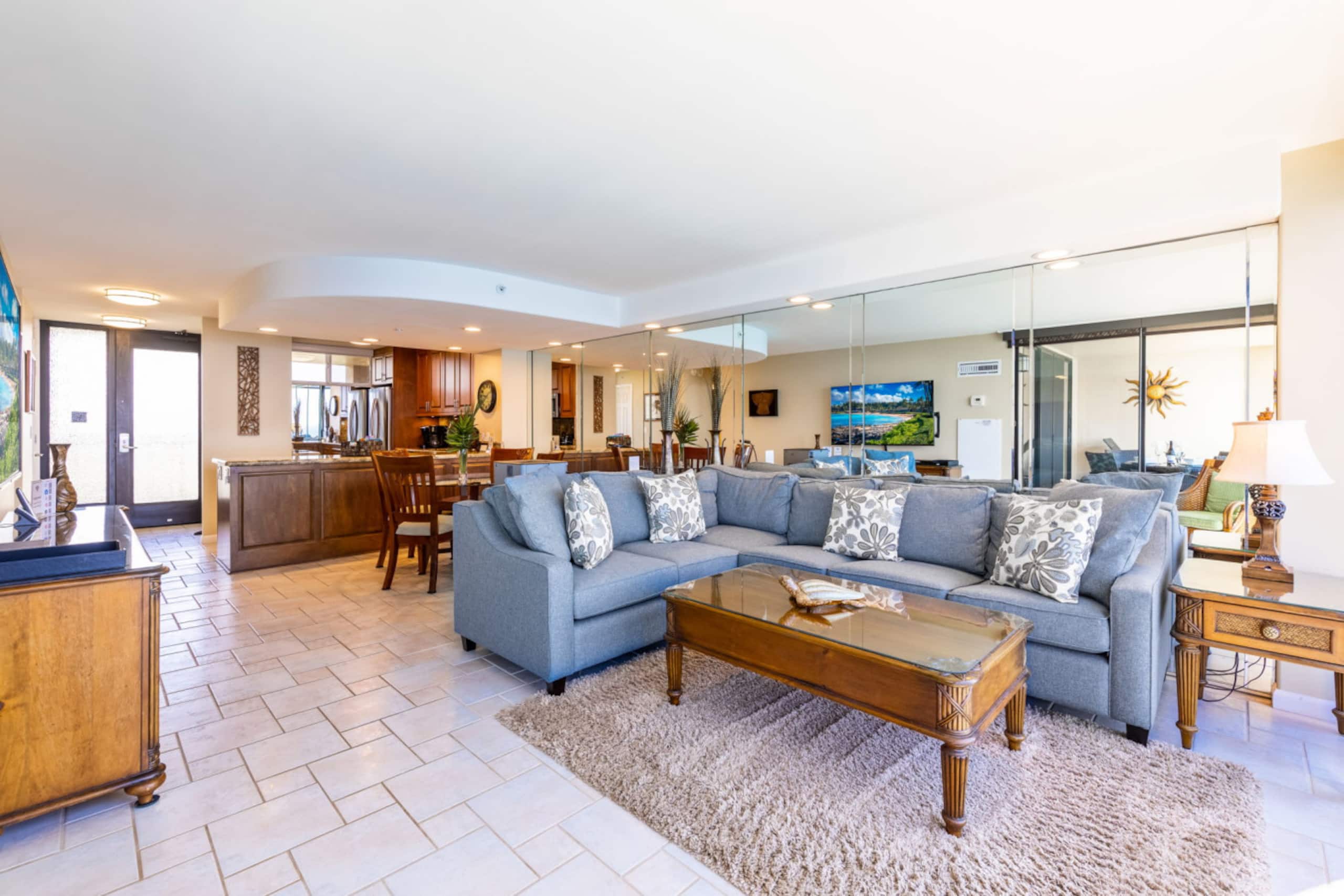 Condo in Lahaina · ★5.0 · 1 bedroom · 2 beds · 1 bath - Image 3