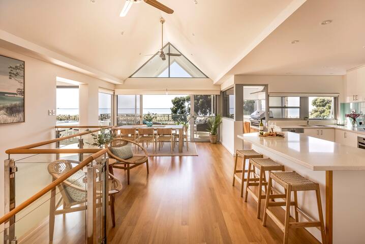 Aqua Blu gallery image 5