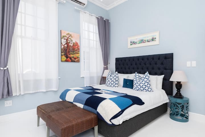 Willets Hotel managed Airbnb listing 2