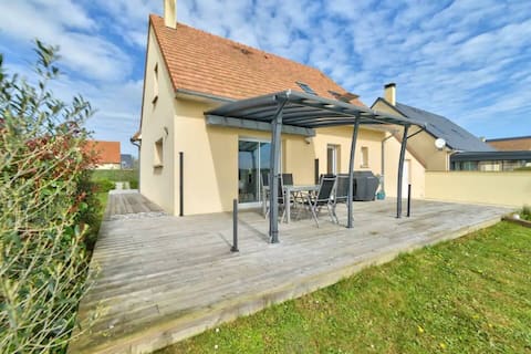 Maison Flair - 800 metres from the beach, sleeps 6