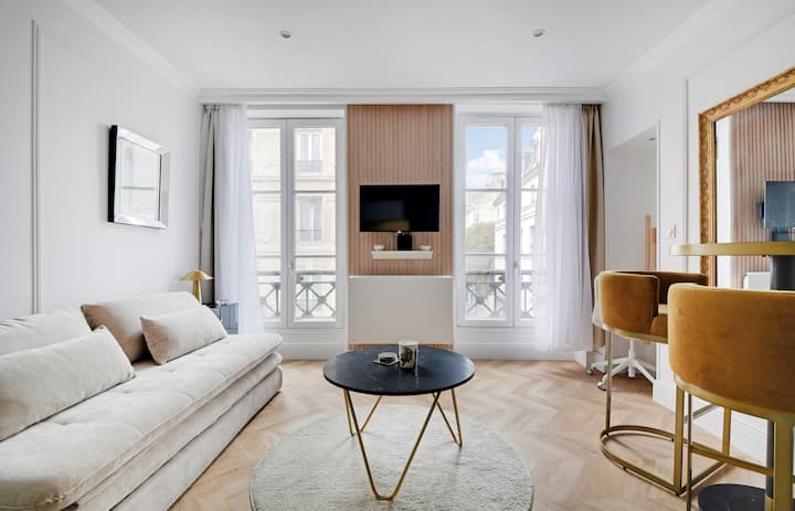 A Superb 27 Sqm Studio In Saint-georges - Pigalle / Moulin Rouge