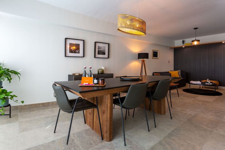 Mexico City Chic Apartment with Rooftop Terrace gallery image 4