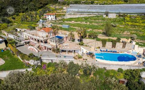 Villa Carolina