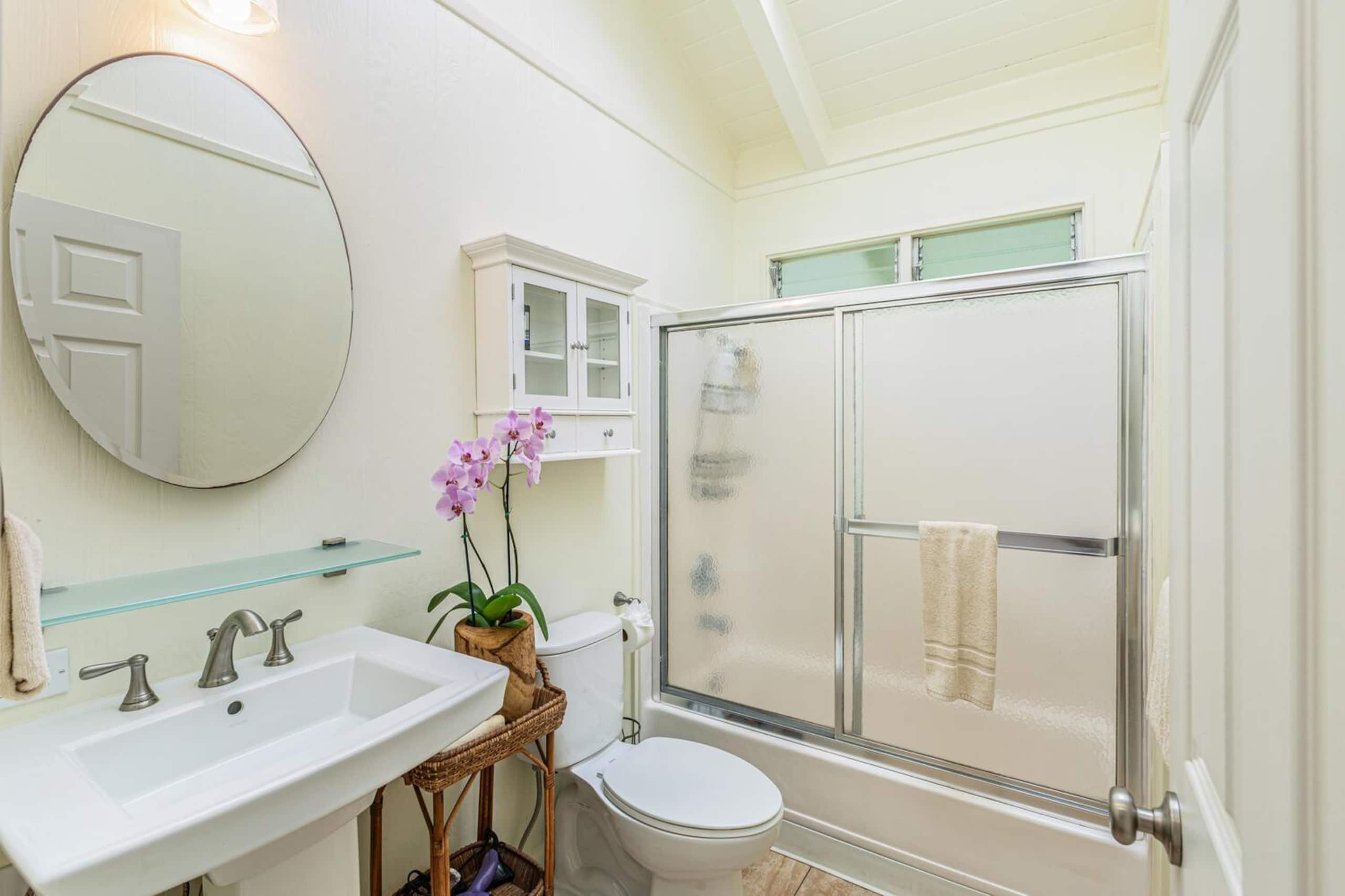 Home in Hanalei · ★4.95 · 4 bedrooms · 6 beds · 3 baths - Image 28