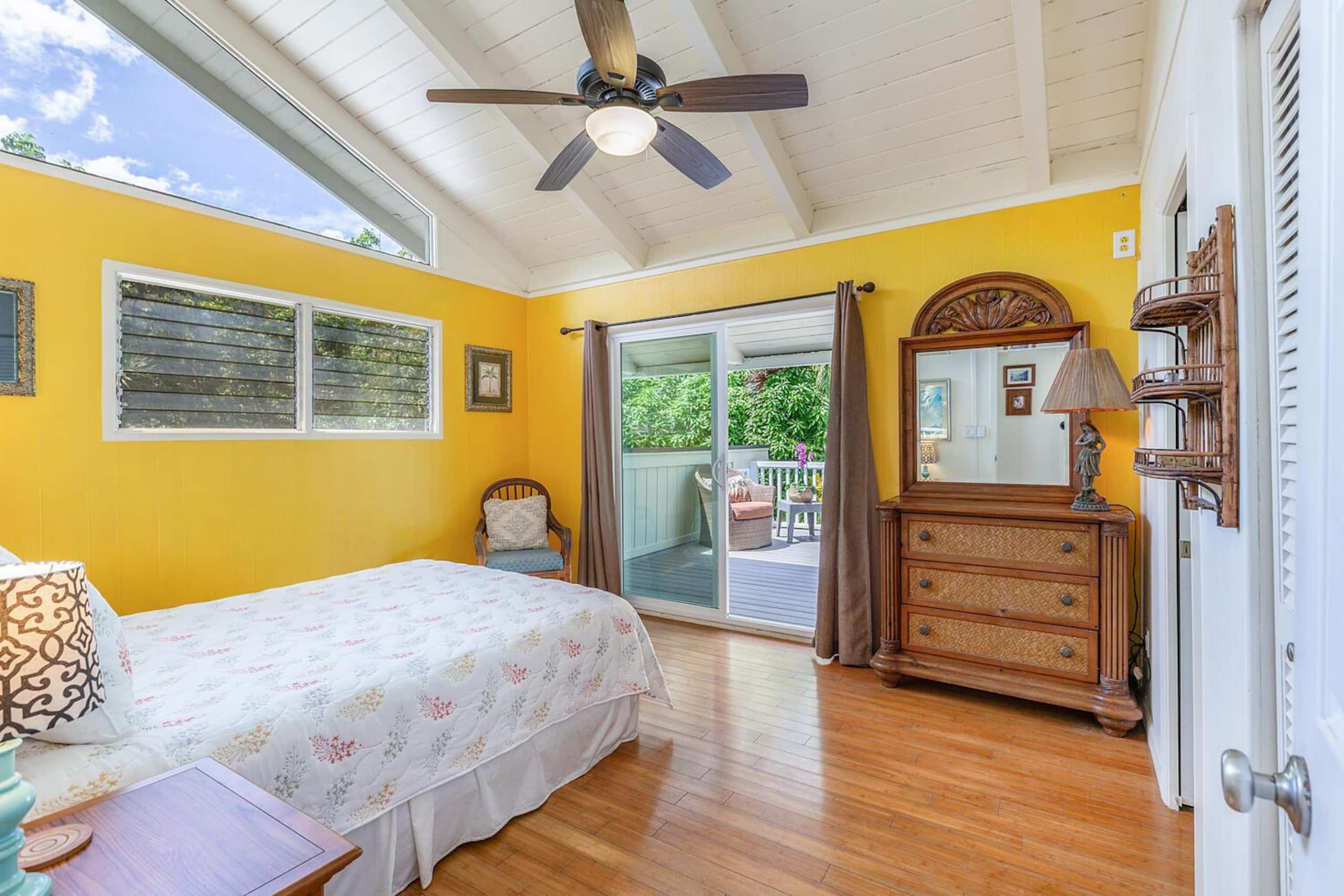 Home in Hanalei · ★4.95 · 4 bedrooms · 6 beds · 3 baths - Image 19