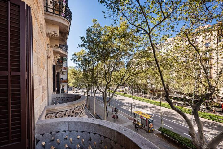 Sweett | Gran Via 101 gallery image 3