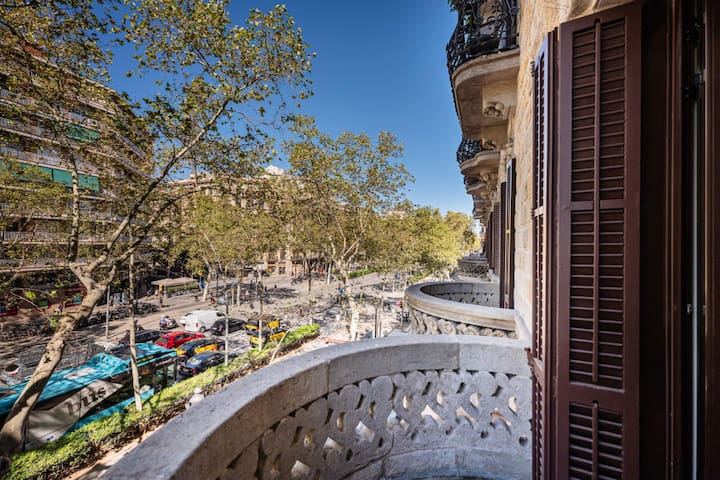 Sweett | Gran Via 103 gallery image 3