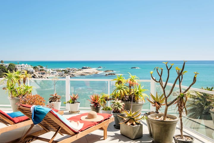 Private Pool Tranquility at Ocean Penthouse Retrea