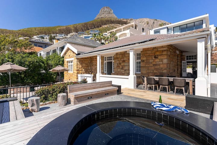 Villa Solara Fresnaye – Views | Pool | Jacuzzi