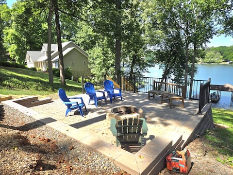 Almost There- Fire pit, dog friendly sleeps 6