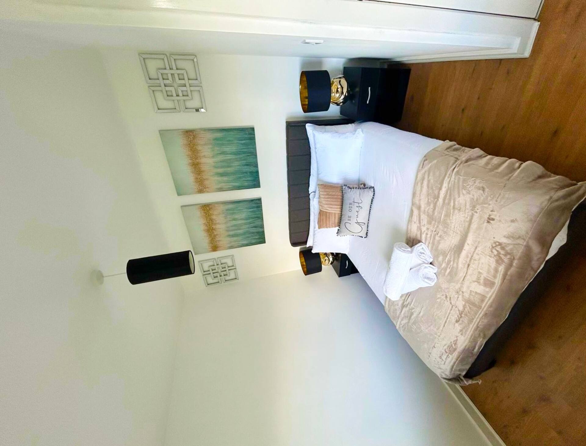 4 Bed House with Double Beds