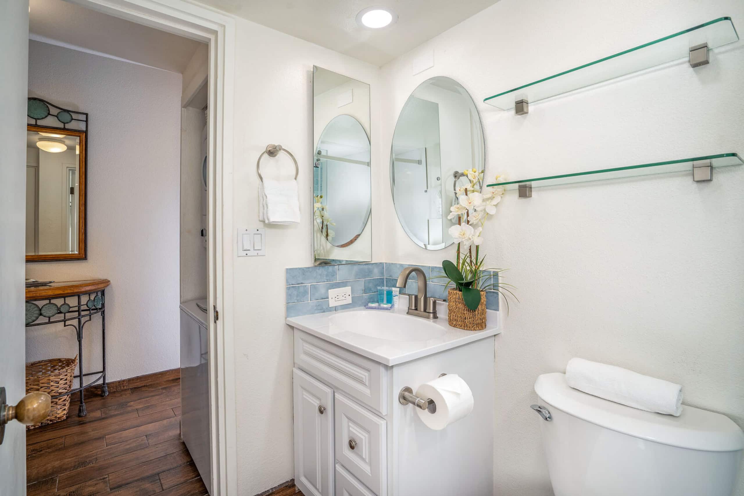 Condo in Kihei · ★5.0 · 2 bedrooms · 3 beds · 2 private baths - Image 19