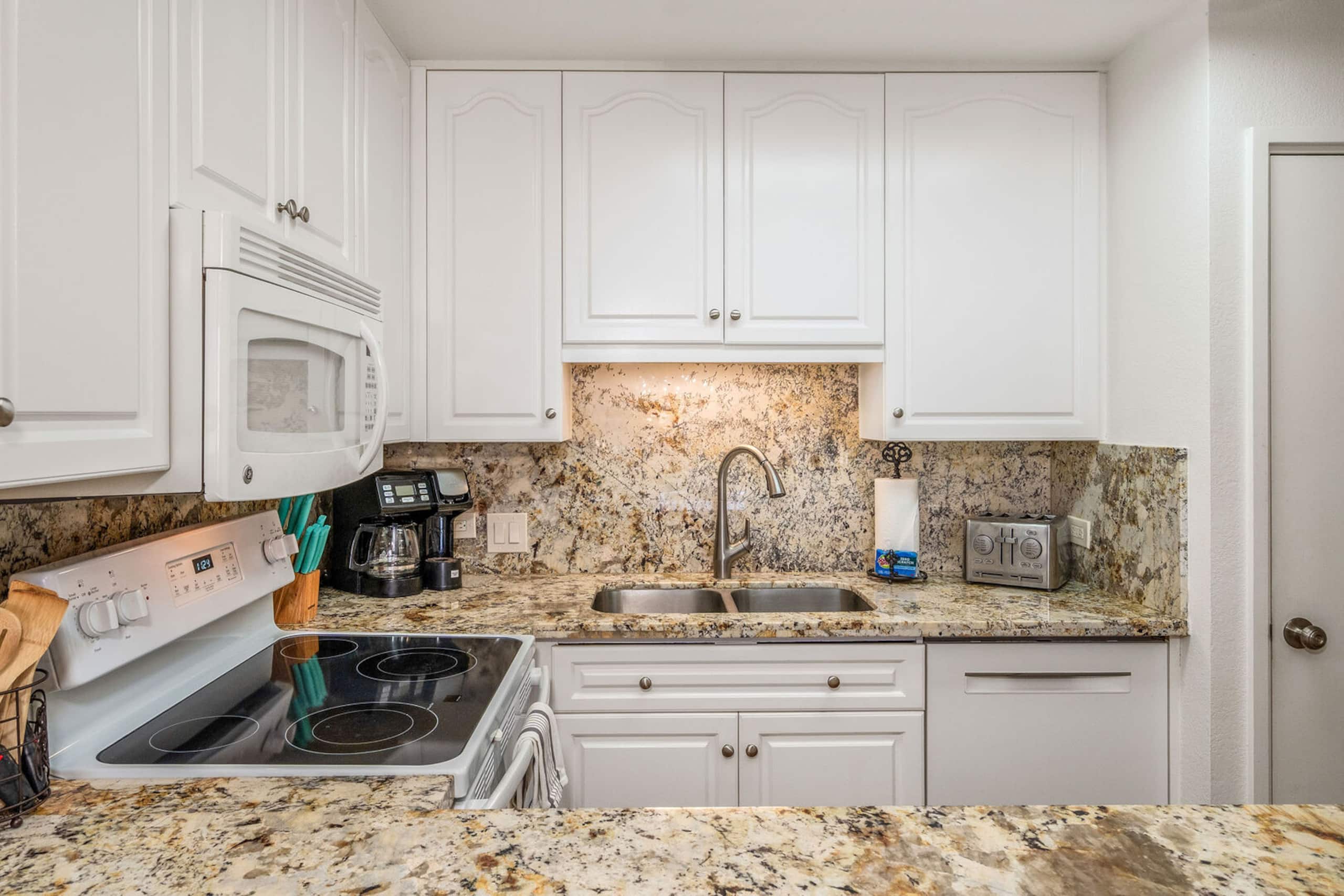 Condo in Kihei · ★5.0 · 2 bedrooms · 3 beds · 2 private baths - Image 16