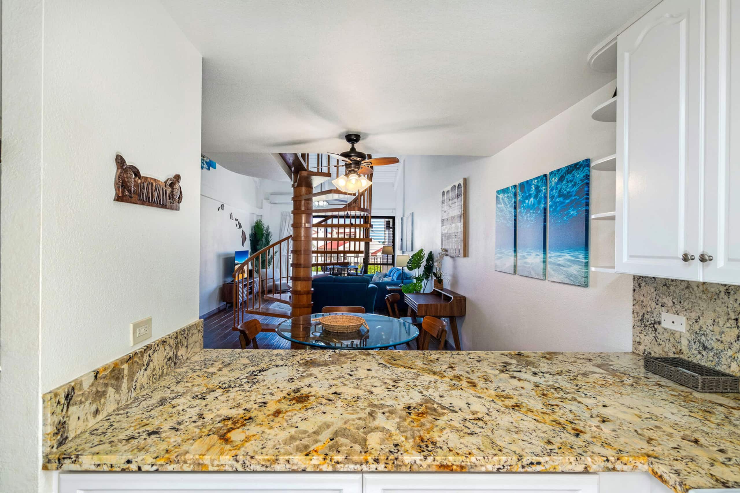 Condo in Kihei · ★5.0 · 2 bedrooms · 3 beds · 2 private baths - Image 17