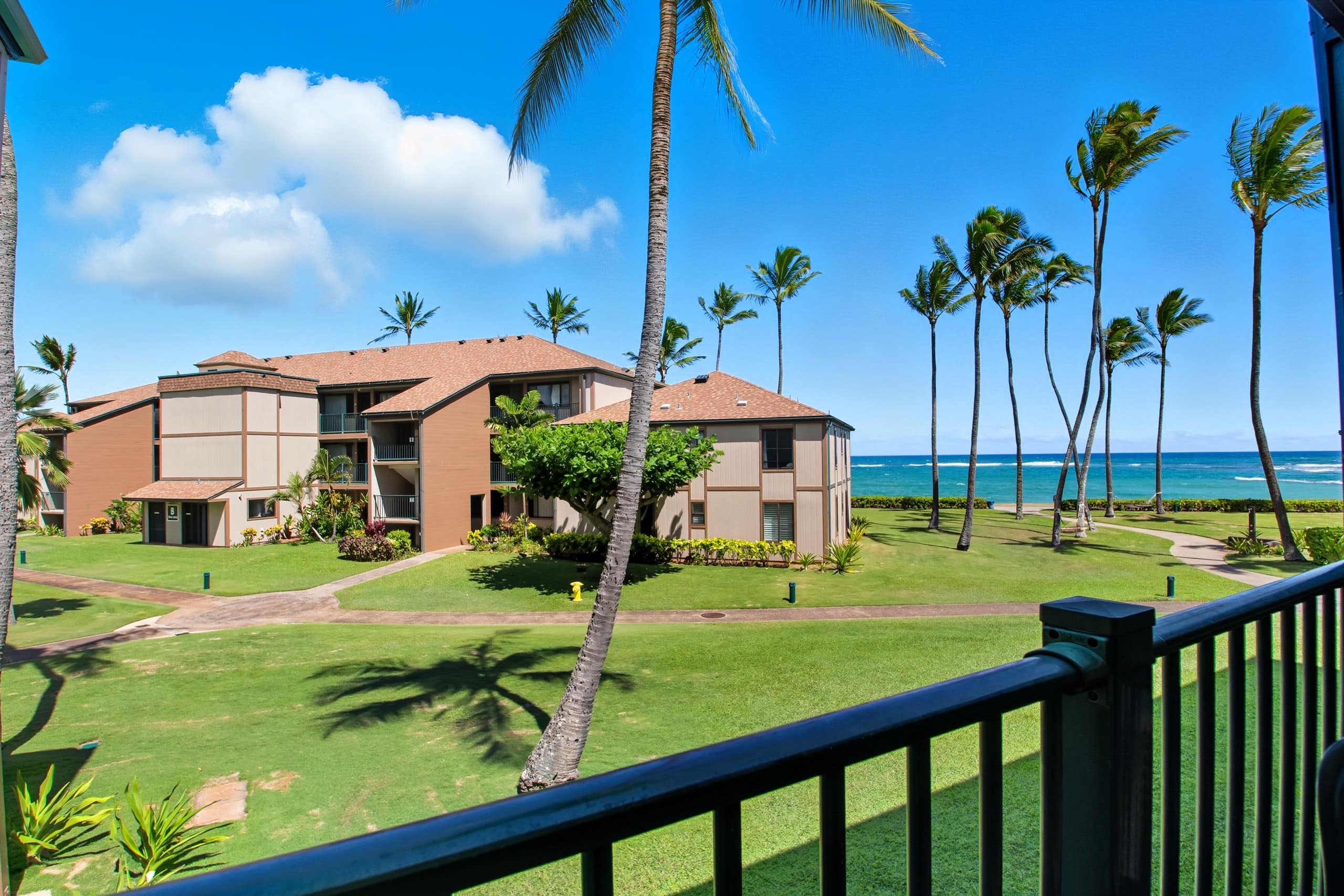 Condo in Kapaa · ★4.86 · 1 bedroom · 1 bed · 1 shared bath - Image 2