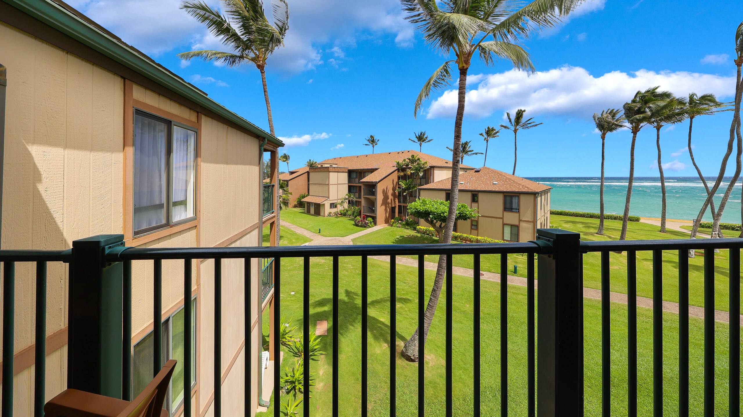 Condo in Kapaa · ★4.69 · 1 bedroom · 2 beds · 1 shared bath - Image 3