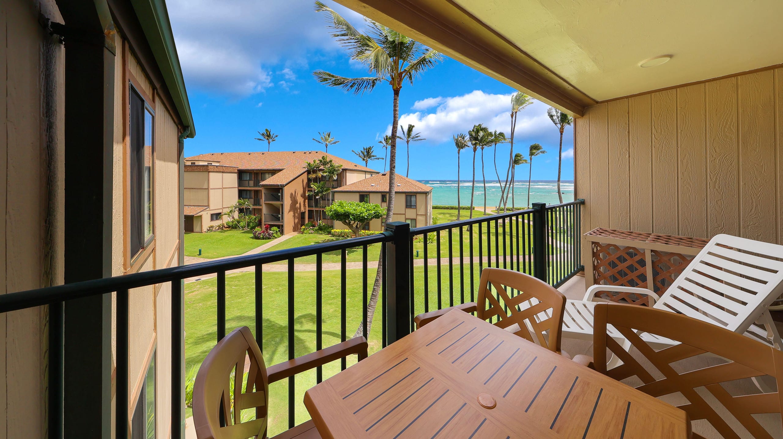 Condo in Kapaa · ★4.69 · 1 bedroom · 2 beds · 1 shared bath - Image 11