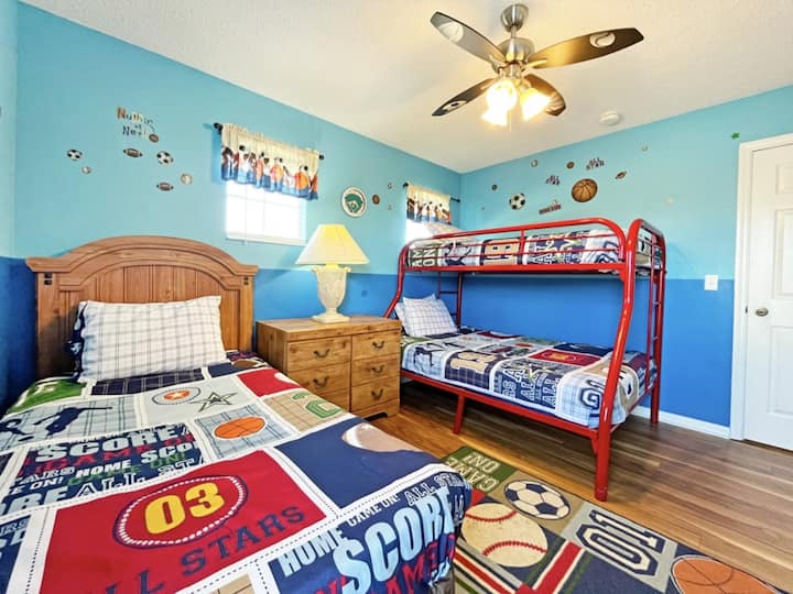 14-Sports Bunk na Twin.jpg