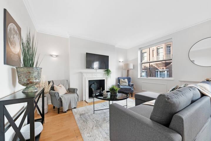 Mayfair Mews Apartment- 2 Bed (2) gallery image 3