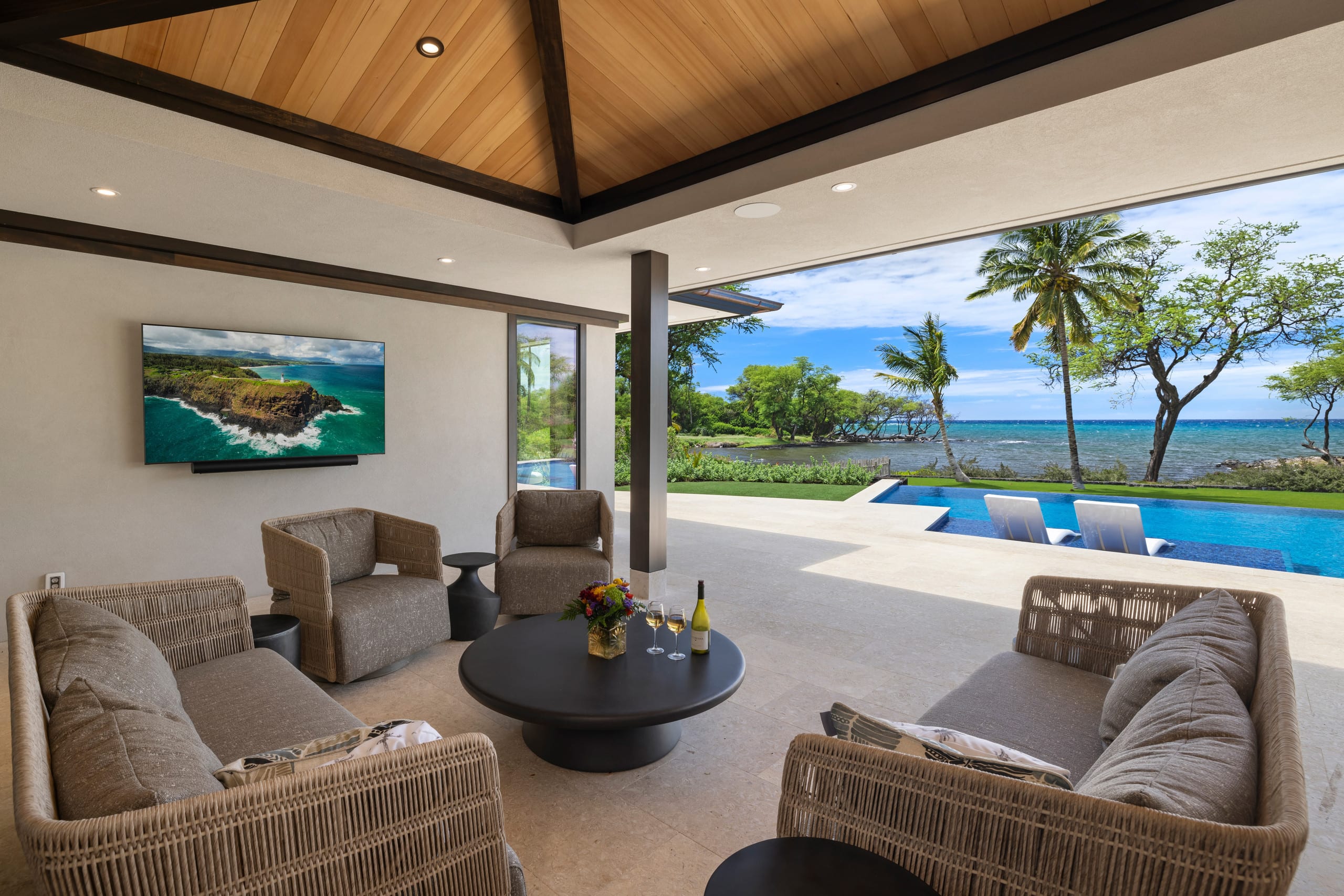 Home in Waimea · ★4.67 · 4 bedrooms · 5 beds · 4.5 baths - Image 7
