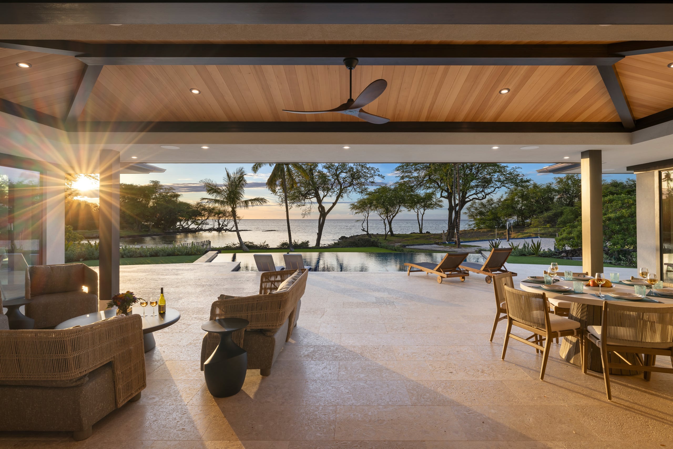 Home in Waimea · ★4.67 · 4 bedrooms · 5 beds · 4.5 baths - Image 11