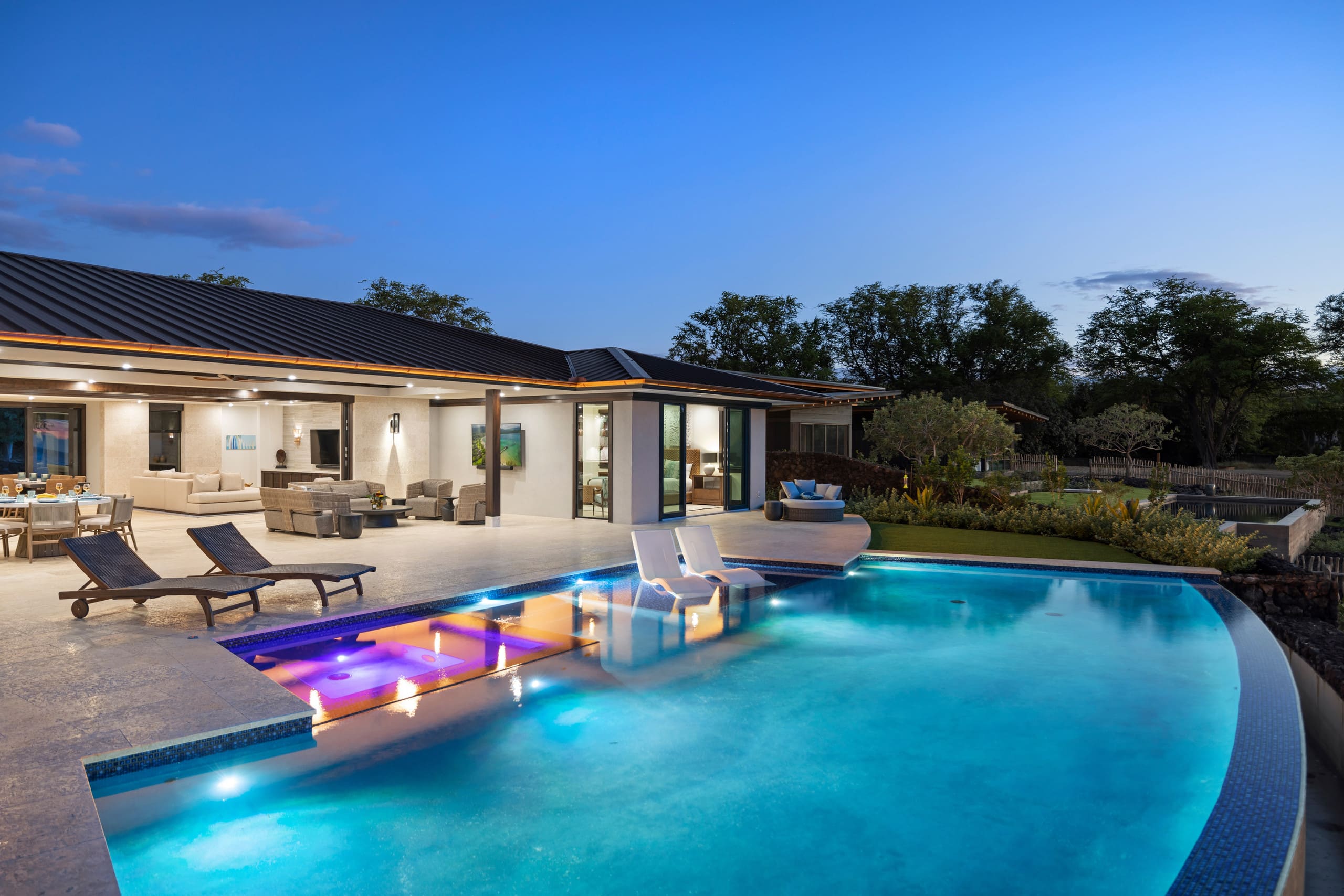 Home in Waimea · ★4.67 · 4 bedrooms · 5 beds · 4.5 baths - Image 14