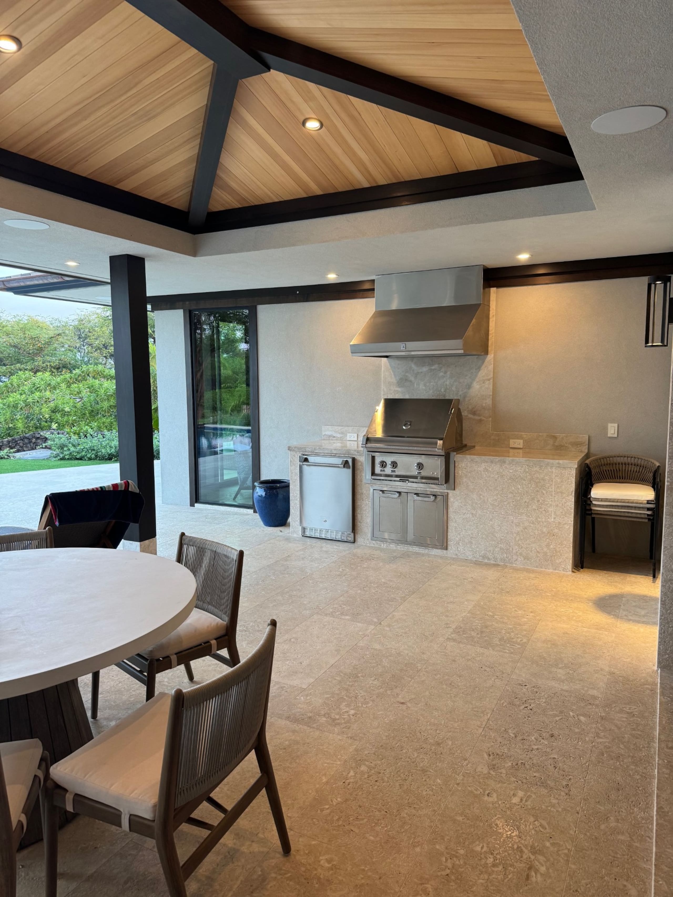Home in Waimea · ★4.67 · 4 bedrooms · 5 beds · 4.5 baths - Image 50
