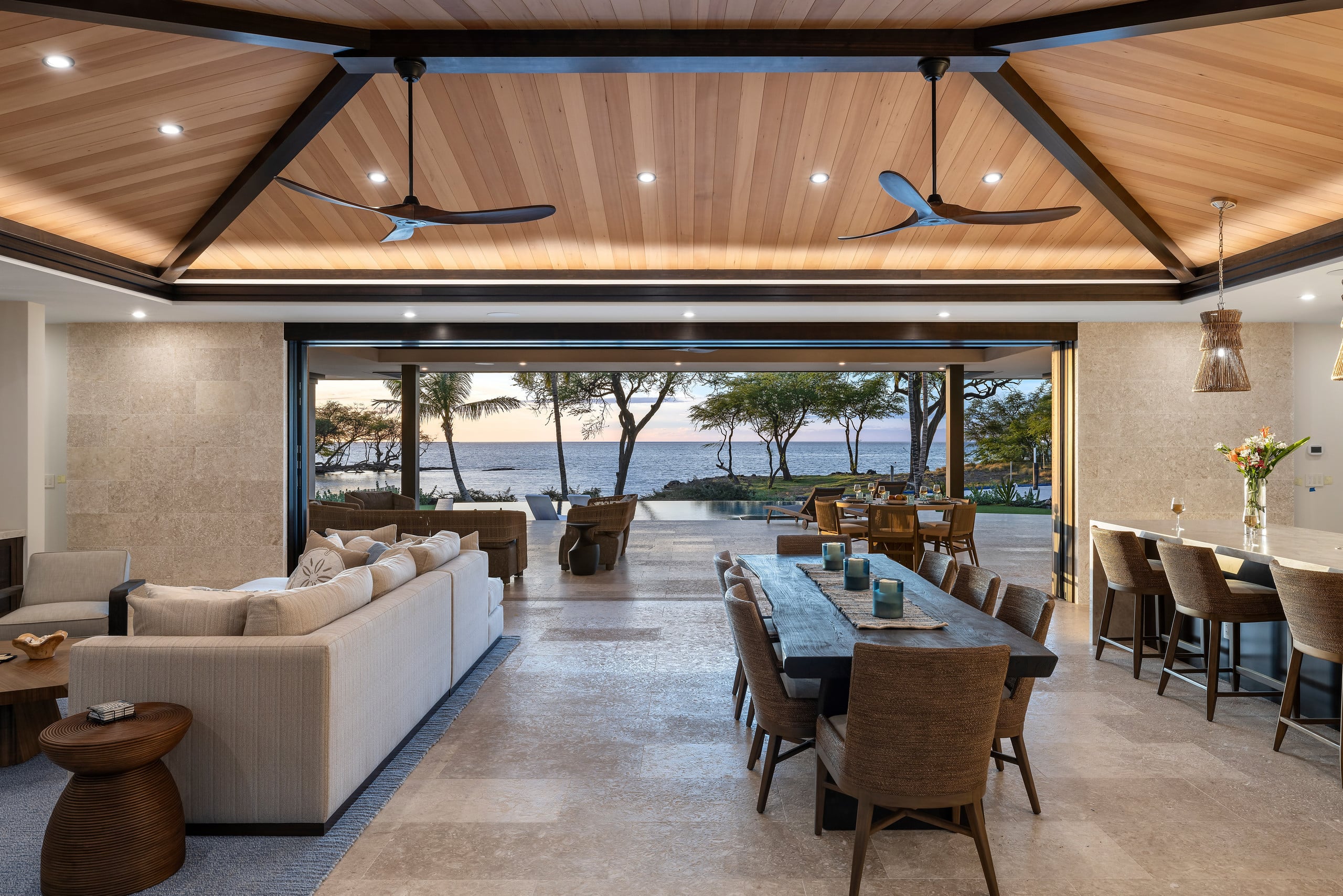 Home in Waimea · ★4.67 · 4 bedrooms · 5 beds · 4.5 baths - Image 3
