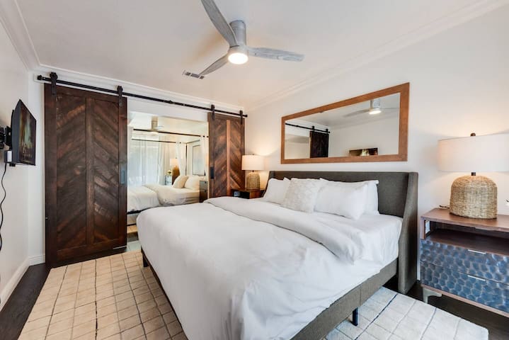 Ritzy Room managed Airbnb listing 3