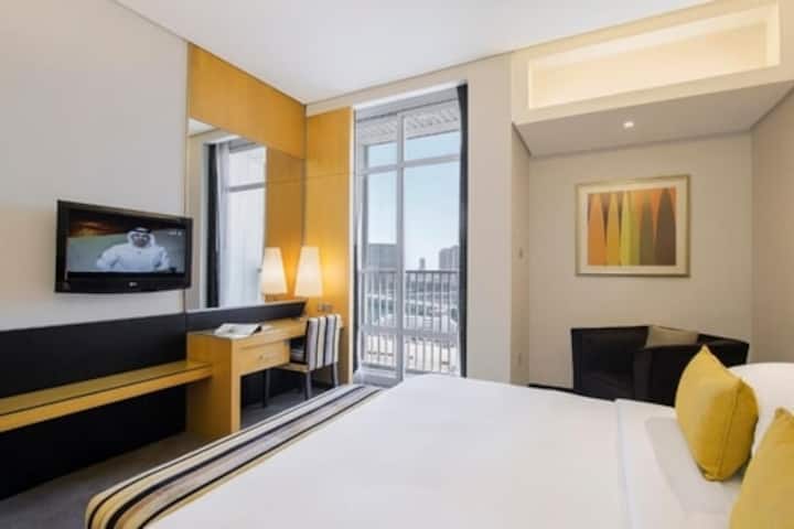 One Bedroom Apartment Near Post Office Park - Abu Dhabi