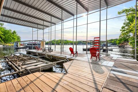 One More Night - Enjoy Lakefront Life!