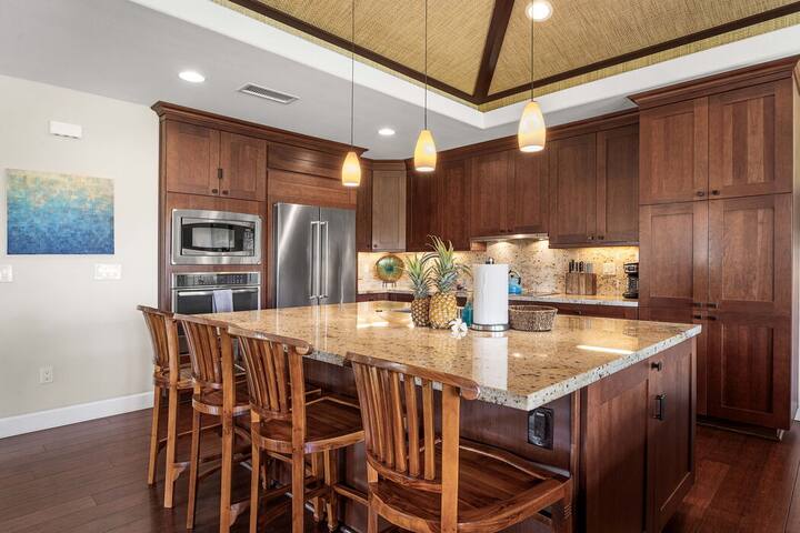 Private Pool & Beach Access | Includes Concierge! gallery image 2