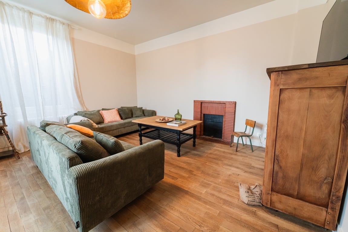 Airbnb con mejor rendimiento: La Pictave, maison poitevine en Chasseneuil Du Poitou