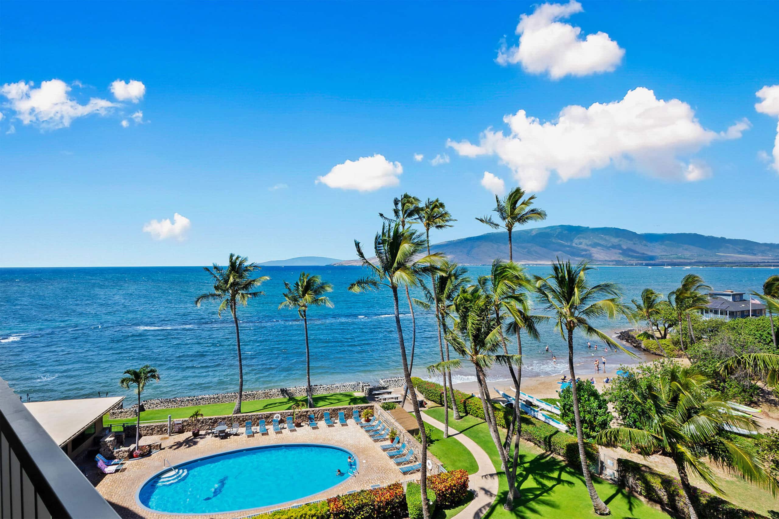 Condo in Kihei · ★4.6 · 2 bedrooms · 4 beds · 2 private baths - Image 1